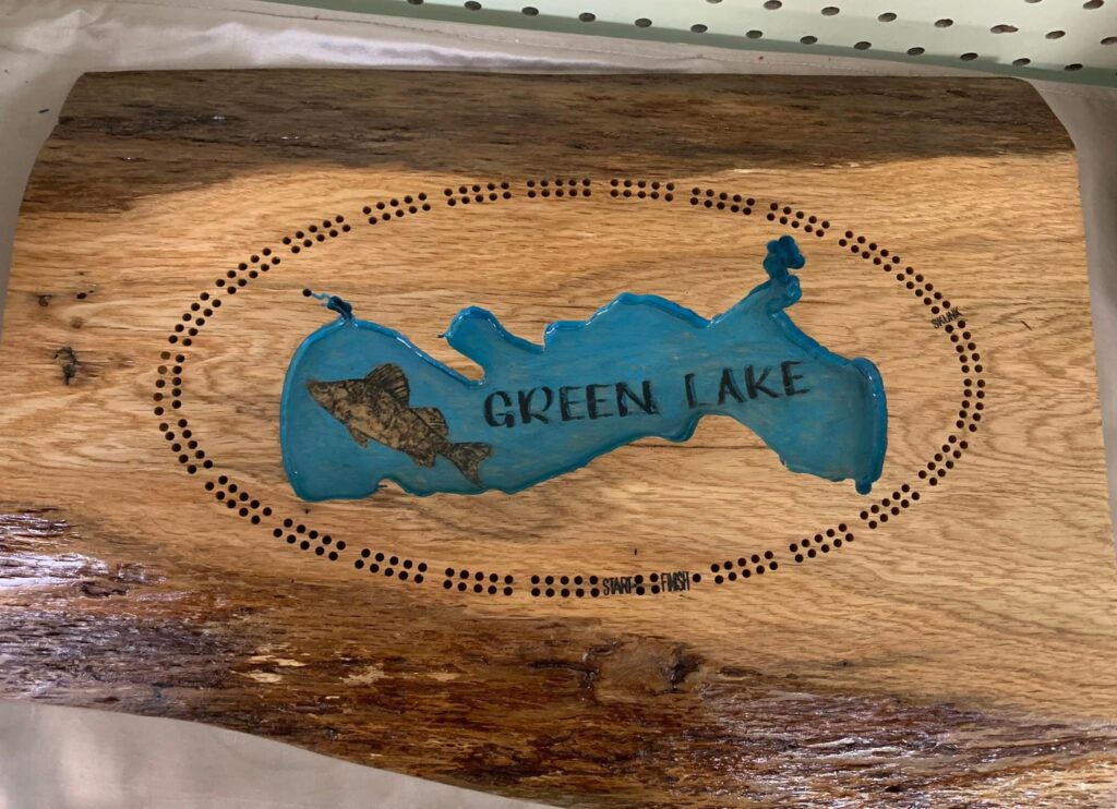 design acres cribbage board